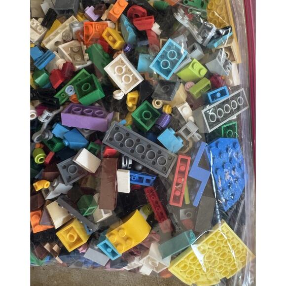 2 TWO POUNDS MIXED LOT OF CLEAN LEGO PIECES from Sets - Picture 10 of 10